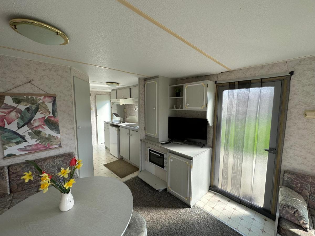 Caravans 10 Min To Tsonevo Lake & 35 Min To Black Sea Ngoại thất bức ảnh